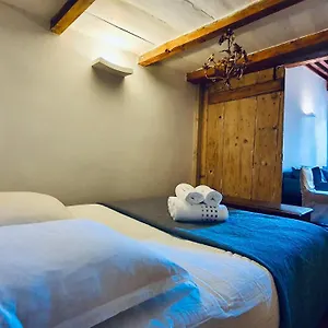 Le Rousseau Apartment Annecy