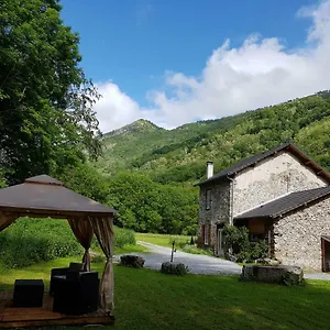 gite-la-fargue-de-cabre.midi-pyreneeshotels.com/